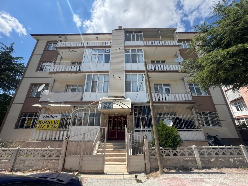 Mehmet Akif Mahallesi’nde Ferah ve Ulaşımı Kolay Kiralık 3+1 Daire